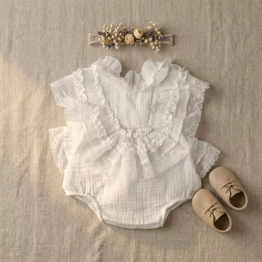 Premium White Lace Newborn Romper - Elegant Photography Outfit with Adjustable Back-Tie