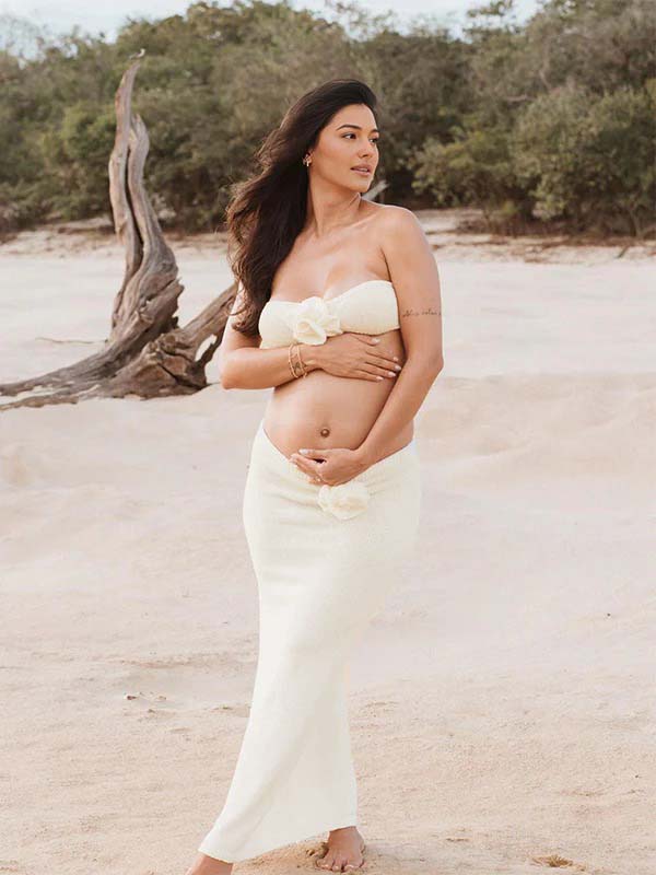 Beige 2-in-1 3D Flowers Knit Backless Photoshoot  Maternity Maxi Dress