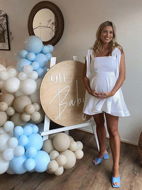fotobeyou White Tie Bow Sleeveless Smocked Backless A-line Flowy Gender Reveal Baby Shower Maternity Mini Dress