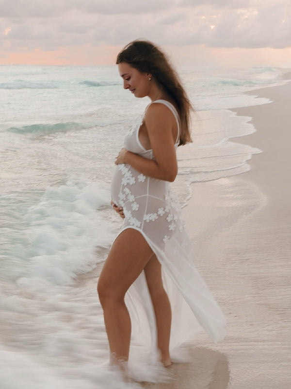 fotobeyou Cut Out Lace Patchwork V-Neck Sheer Side Slit Sleeveless Photoshoot Maternity Maxi Dress