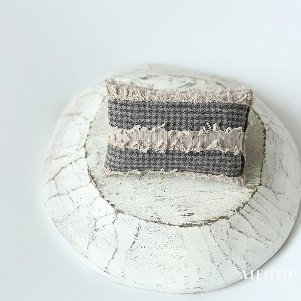 Newborn Photography Props Mini Lace Floral Posing Pillow for Baby Boy and Girl Photo Studio Pose Prop Accessories