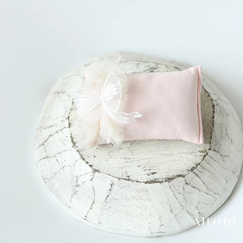 Newborn Photography Props Mini Lace Floral Posing Pillow for Baby Boy and Girl Photo Studio Pose Prop Accessories