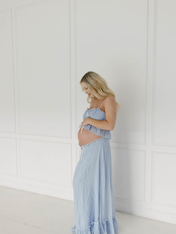 fotobeyou Blue Falbala Two Piece Set Cami Ruffle Crop Top And Big Swing Maxi Skirt Elegant Baby Moon Beach Maternity Photoshoot Baby Shower Maxi Dress