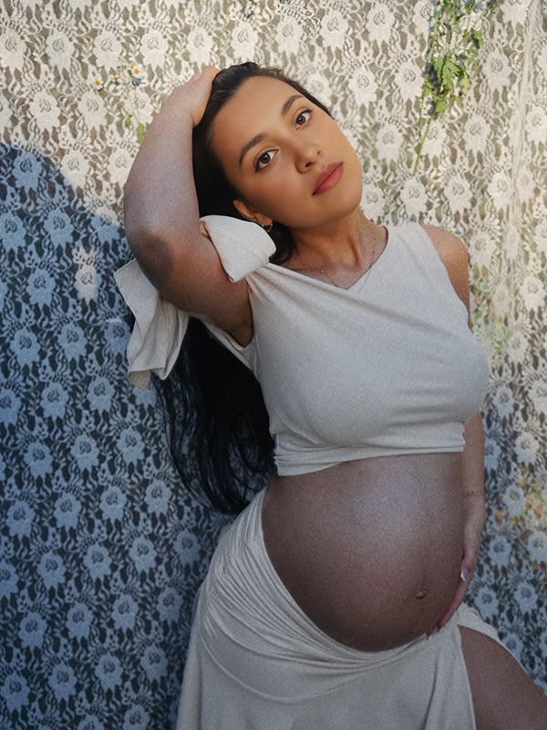 fotobeyou White Off Shoulder Ruched Two Piece Set Asymmetrical Neck Crop Top and Side Slit Ruffle Midi Skirt Elegant Maternity Photoshoot Midi Dress