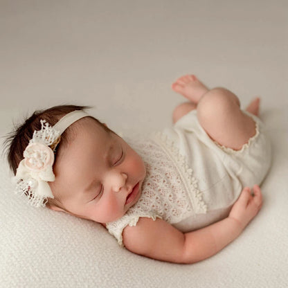 Lace Romper Bodysuit Baby Girl Portrait Picture Clothing