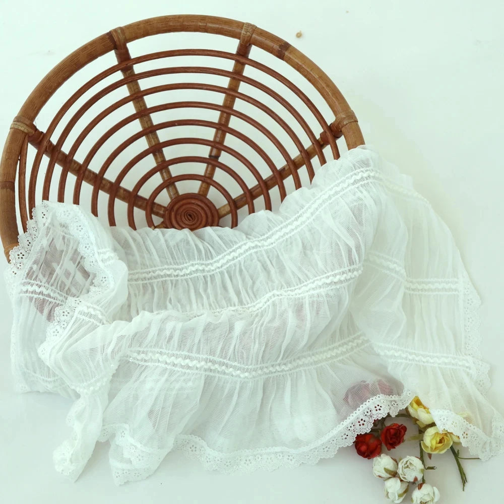 Soft White Chiffon Lace Blanket High-quality Basket Filling Newborns Background