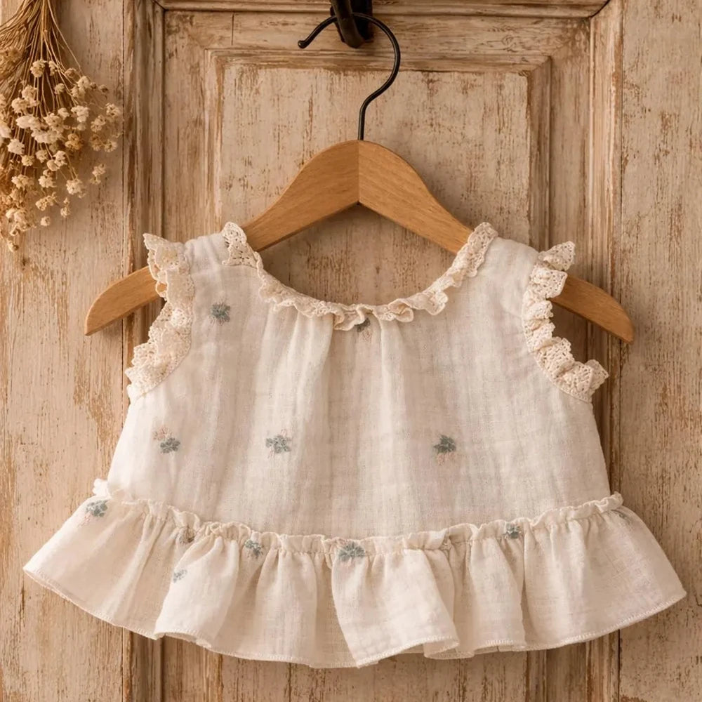 Baby Girl Romper Set Cream White Floral Embroidered Ruffle Shorts Outdoor Field Maternity Sibling