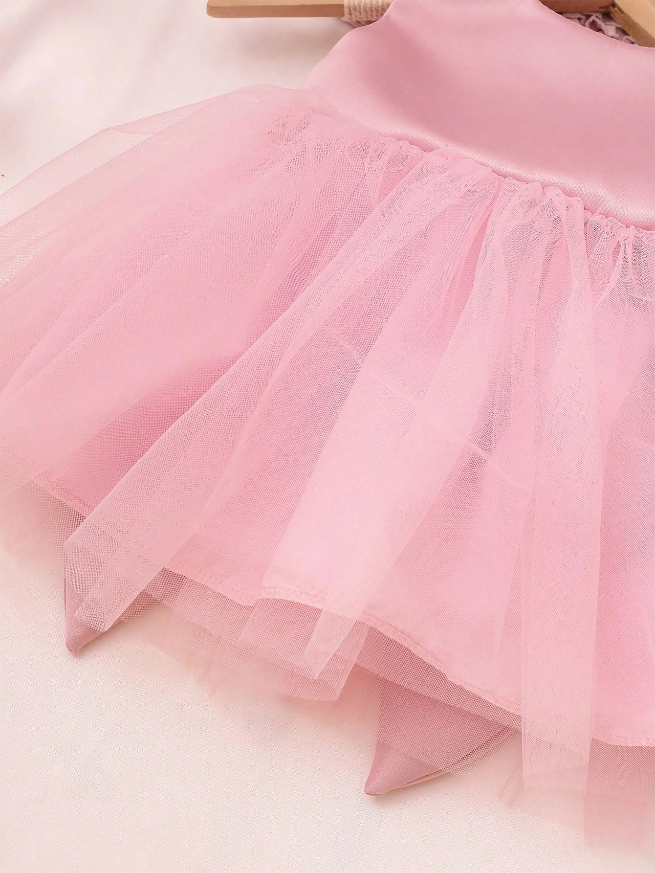 2pcs Baby Girl Pearl Style Dress Rose Flower Headband Newborn Set