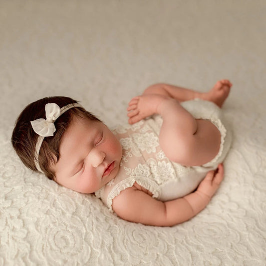 Lace Romper Bodysuit Baby Girl Portrait Picture Clothing