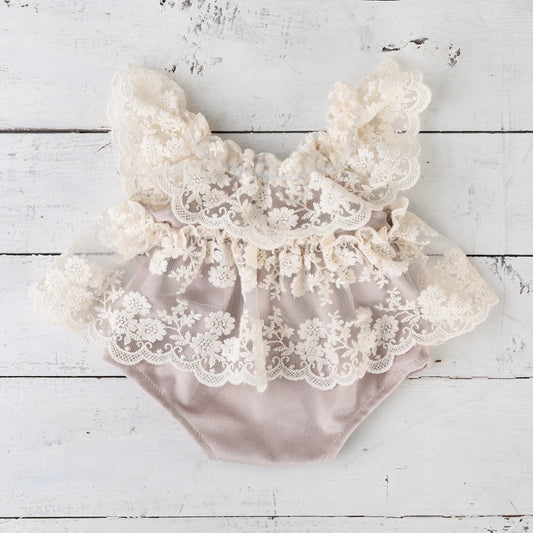 Baby Girl White Lace Ruffle Romper Newborn Dress Back Bow